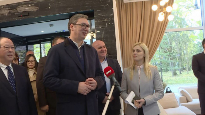 Vučić: EU po pitanju KiM uvek poziva "obe strane", čuvaćemo nacionalne interese