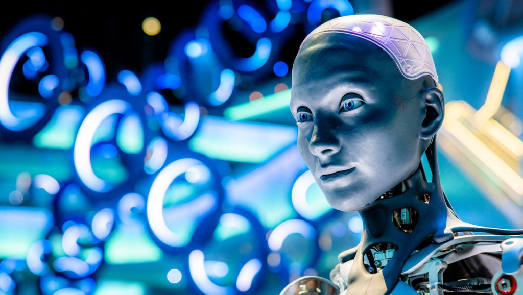 Održan prvi polumaraton humanoiodnih robota na svetu u Pekingu