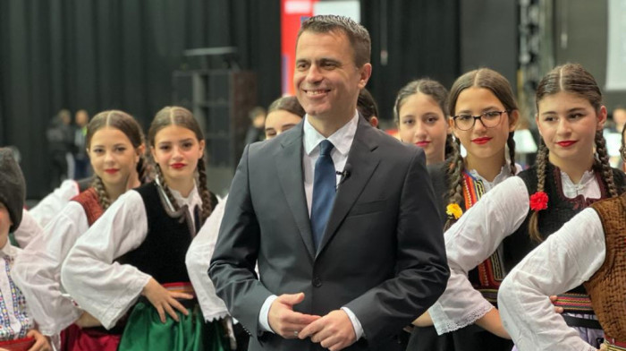 Ministar Milićević u Beču otvorio Smotru srpskih dečjih folklornih ansambala Austrije