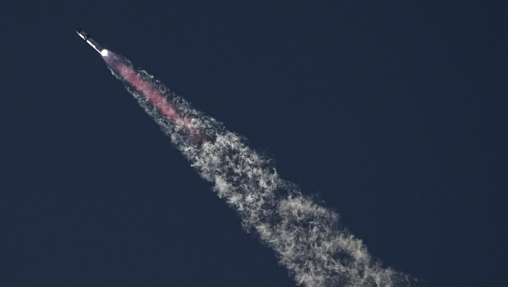 Raketa Ilona Maska Staršip eksplodirala posle osam minuta leta i pala u Atlantik