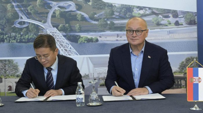 Vesić: Potpisan memorandum o izgradnji pešačko-biciklističkog mosta u Novom Sadu