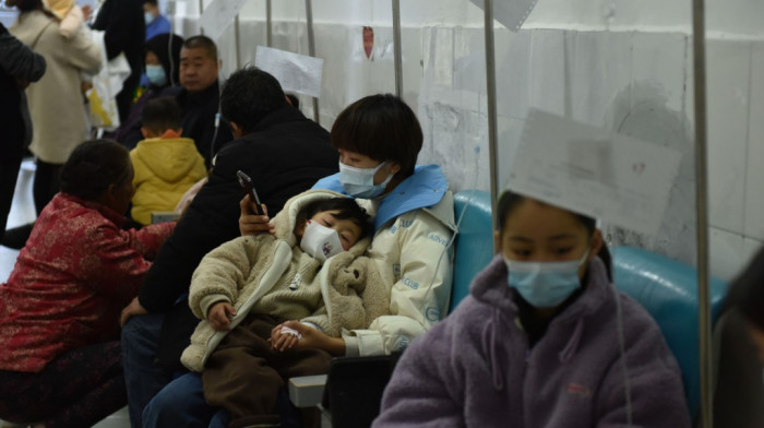 Kineske zdravstvene vlasti: Porast respiratornih infekcija zbog poznatih patogena, nije nova bolest