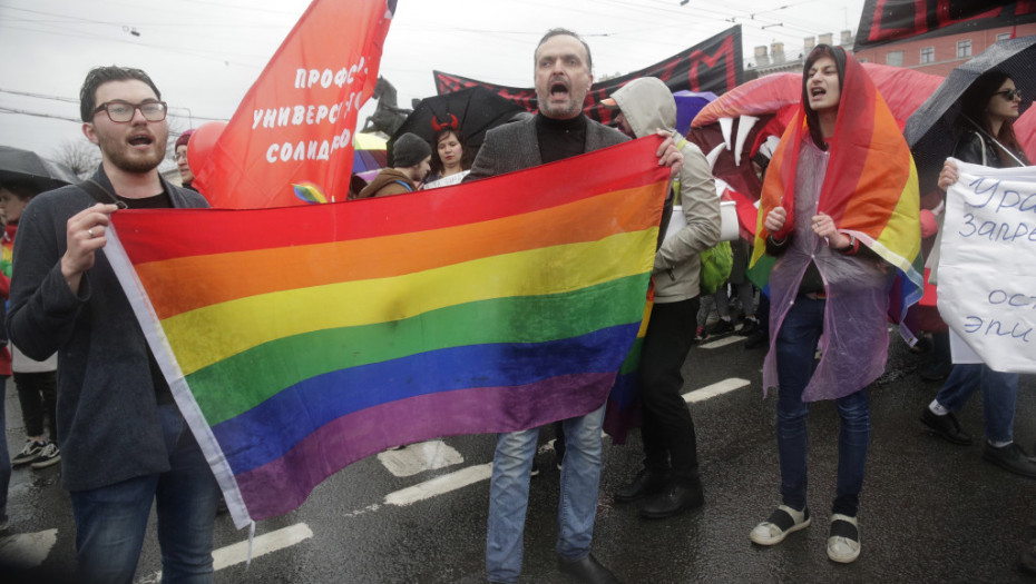 "Podstiču društvenu i versku mržnju": Ruski pokret LGBT* proglašen ekstremističkom organizacijom i zabranjen