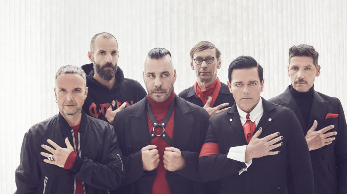 Rammstein dovozi 77 šlepera opreme u Beograd, samo za montažu bine potrebno šest dana