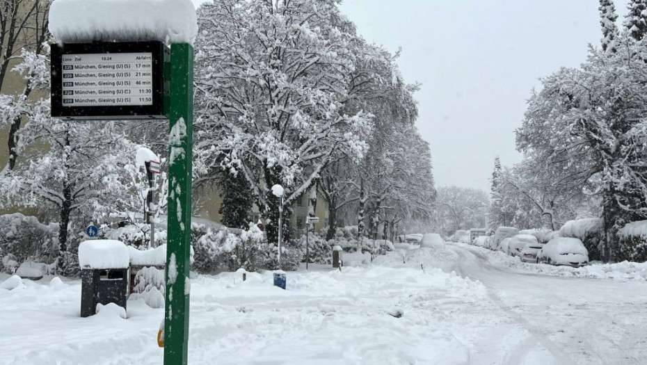 Sneg paralisao Evropu: Zatvoreni aerodromi u Minhenu i Glazgovu, u Austriji izdato upozorenje na lavine