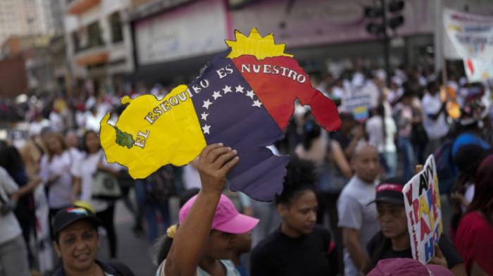Referendum u Venecueli o pripajanju velikog dela susedne Gvajane
