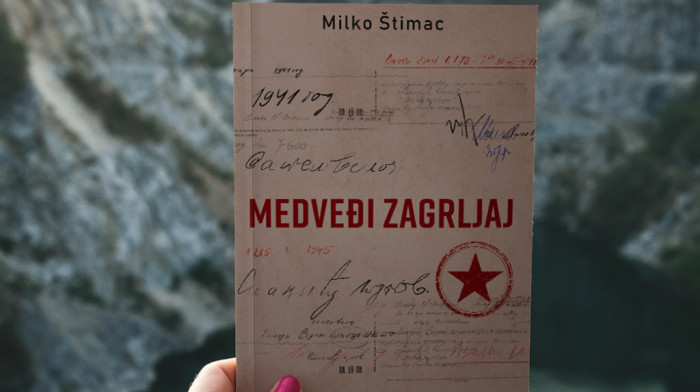 "Medveđi zagrljaj" Milka Štimca u prodaji: Knjiga koja se oslanja na srpsku književnost XX veka