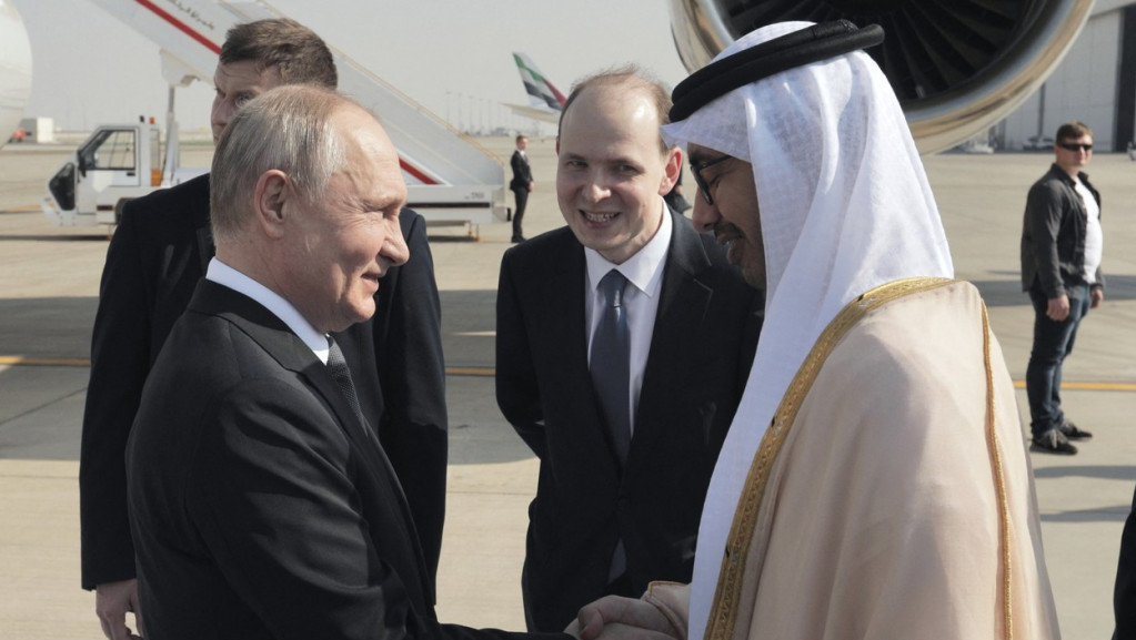 Putin i brojna ruska delegacija stigli u Abu Dabi: Objavljeno koje će biti teme razgovora