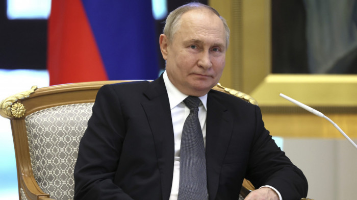 Putin u novogodišnjem obraćanju: Sudbina otadžbine ujedinjuje naš narod