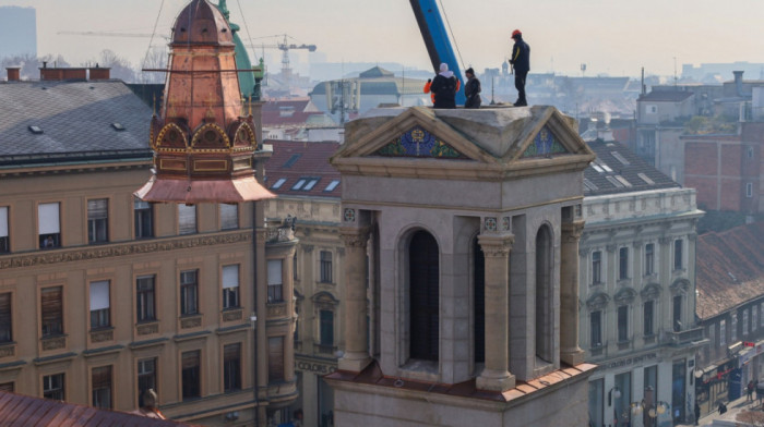 Vraćena obnovljena kupola na Saborni hram u Zagrebu