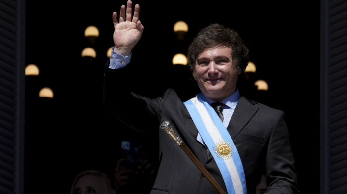 Milej drastično smanjio administraciju: Novi predsednik Argentine otpustio 5.000 državnih službenika