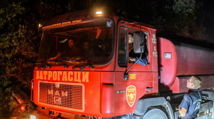 Požar u konaku manastira Donji Brčel u Crnoj Gori: Nema povređenih, izgorela biblioteka