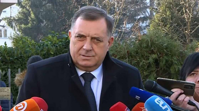 Dodik: Podržavaju rezoluciju o Srebrenici iz spekulativnih razloga