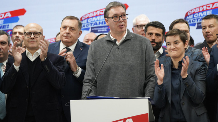 Nemački sajt "Nahdenk zajten": Vlast Vučića nije ugrožena, neubedljive tvrdnje o izbornoj prevari