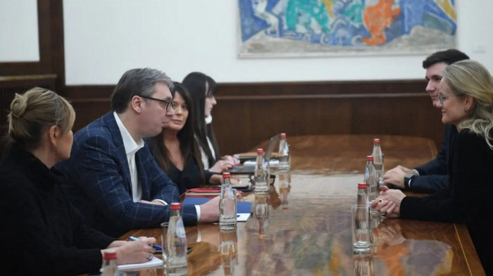 Vučić: Dobar i otvoren razgovor sa Violom fon Kramon