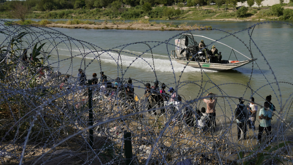 Vlasti u Teksasu će moći da hapse migrante koji ilegalno prelaze granicu