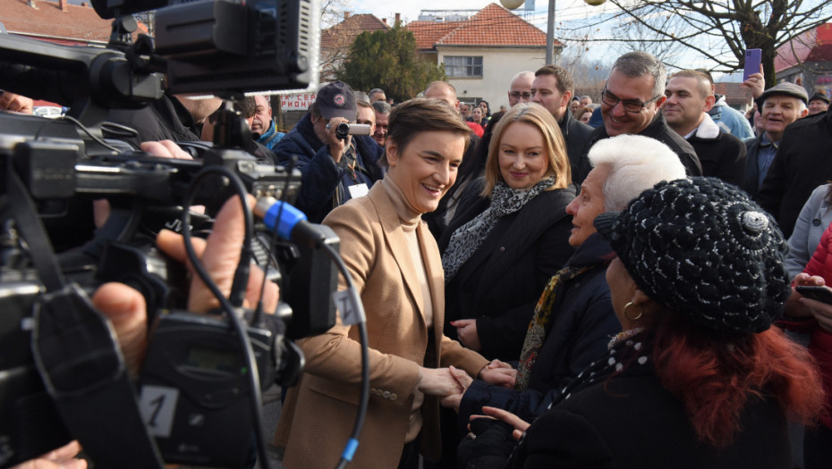 Brnabić: Imamo više od 125 poslanika, možemo sami da formiramo vladu