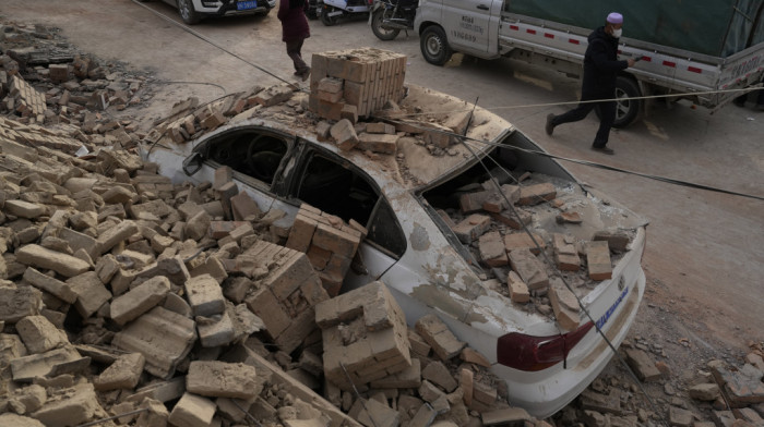 Crni bilans zemljotresa u Kini: Poginulo 137 osoba, desetak se vodi kao nestalo