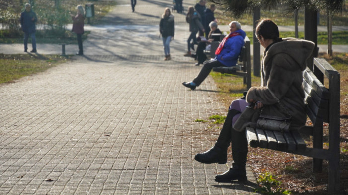 Dan bez kiše i sa temperaturom do 16 stepeni: Za vikend promenljivo, a od ponedeljka moguć sneg