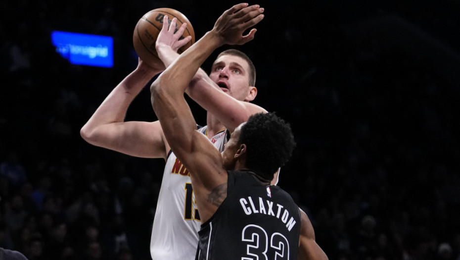 Jokić krvavih ruku vodio Denver do trijumfa, Bogdanović sipao trojke u porazu Atlante