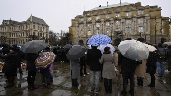 Prikupljeno više od 1,6 miliona evra za pomoć porodicama žrtava i povređenima u pucnjavi u Češkoj