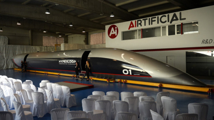 Brza putovanja kroz "cevi" ostaju samo san: Gasi se kompanija "Hyperloop One"