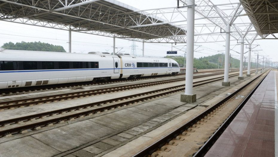 Kina otvorila novu prugu sa brzinom do 350 kilometara na sat: Ima čak 231 most i 29 tunela