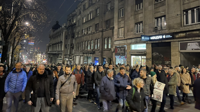 Završen jedanaesti protest koalicije "Srbija protiv nasilja": Građani šetali do zgrade RTS-a