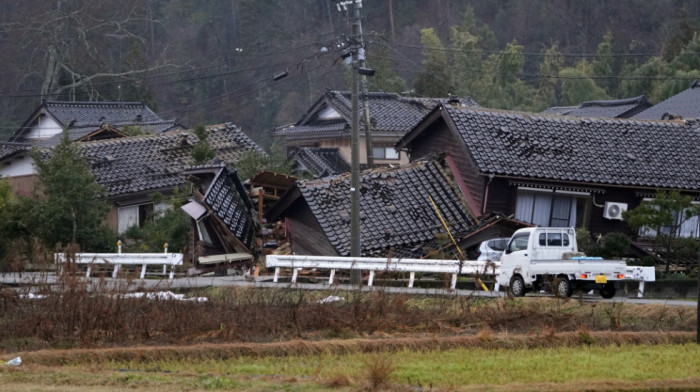 Čudo u Japanu: Pet dana posle zemljotresa iz ruševina spasena devedesetogodišnja žena