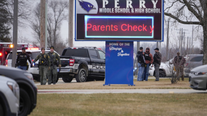 Većina nastavnika u SAD zabrinuta zbog mogućnosti pucnjave u školi