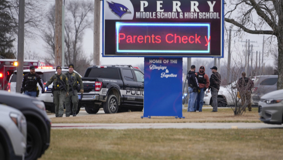 Većina nastavnika u SAD zabrinuta zbog mogućnosti pucnjave u školi