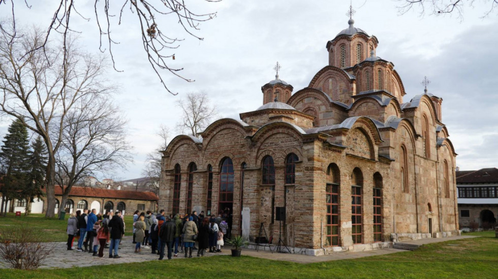 Godišnja izložba Galerije umetnosti u Gračanici: "Carska panorama" otvara prozor u svet mladih umetnika