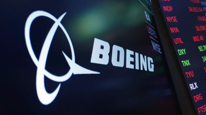 Serija optužbi na račun avio-kompanije: Istragom u Boingu otkrivena loša poveznost bezbednosnih sistema