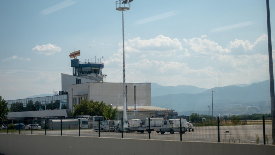 Incident na aerodromu u Skoplju: Napadači verbalno i fizički napali kontrole letenja, reagovao i NATO