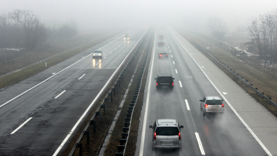 Putevi Srbije upozoravaju na mogućnost magle na putevima