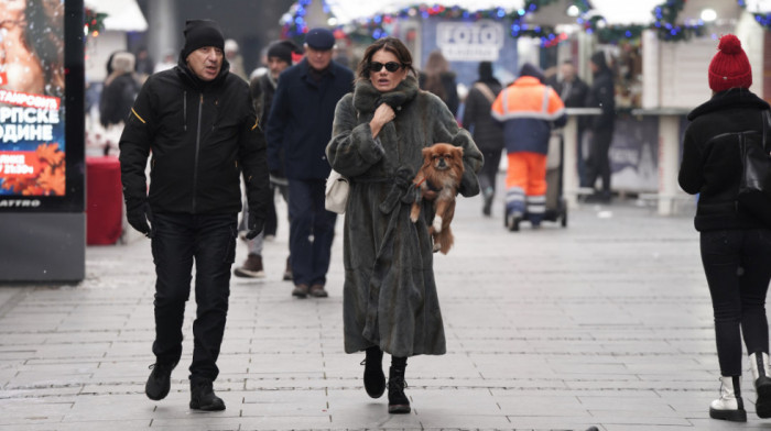 Danas toplije uz padavine, narednih dana čeka nas prava temperaturna klackalica