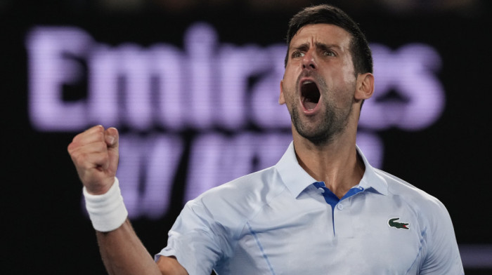 Novak uz dosta muke do drugog kola AO: Tinejdžer iz Hrvatske uzeo set šampionu