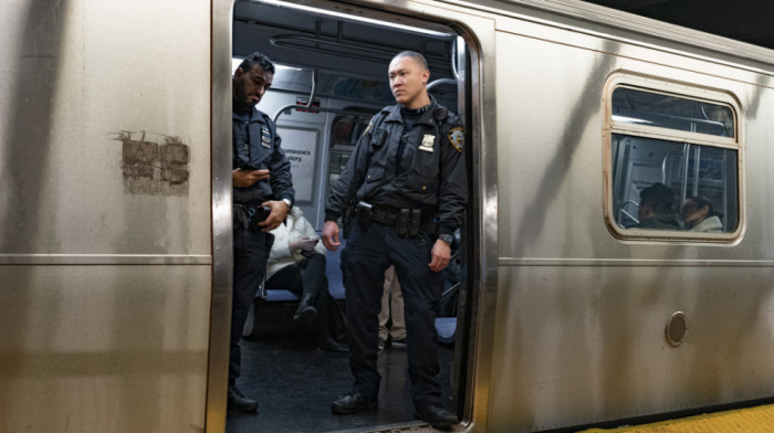 Novi incident u njujorškom metrou: Obešeno telo muškarca pronađeno u tunelu