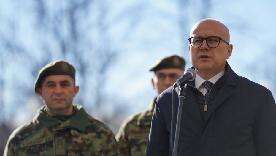 Vučević: Sva vojna pomoć koju Kosovo dobija predstavlja opasnost za Srbiju