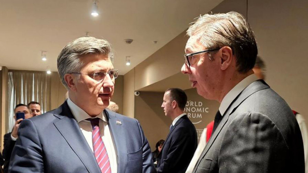 Vučić sa Plenkovićem u Davosu: Odnosi Srbije i Hrvatske mogu i moraju da budu bolji