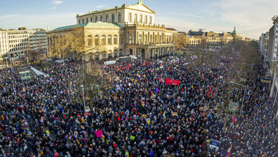 Širom Nemačke održani protesti protiv desničarskog ekstremizma: "Odbraniti demokratiju"