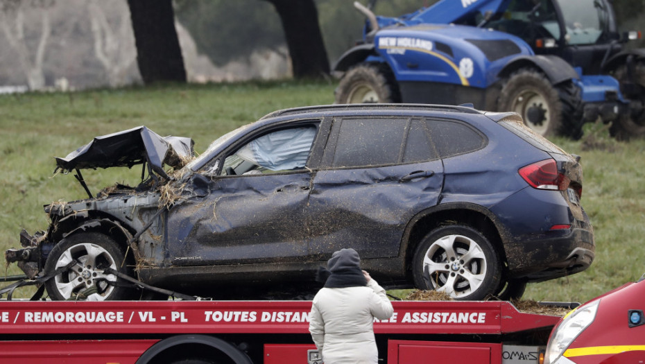 Uleteo automobilom među poljoprivrednike koji protestuju u Francuskoj, stradala žena