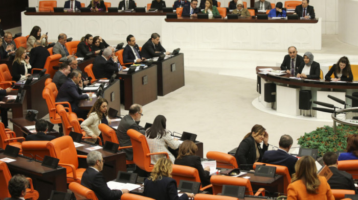 Turski parlament odobrio dvogodišnje produženje mandata trupa u Libiji