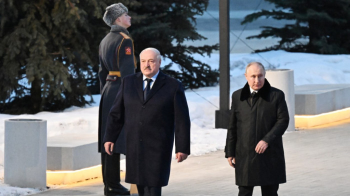 Putin sa Lukašenkom: Učinićemo sve da iskorenimo nacizam