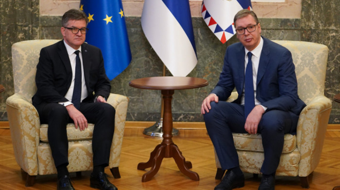 Vučić nakon sastanka s Lajčakom: Neophodno formiranje ZSO i hitni izbori na severu Kosova i Metohije