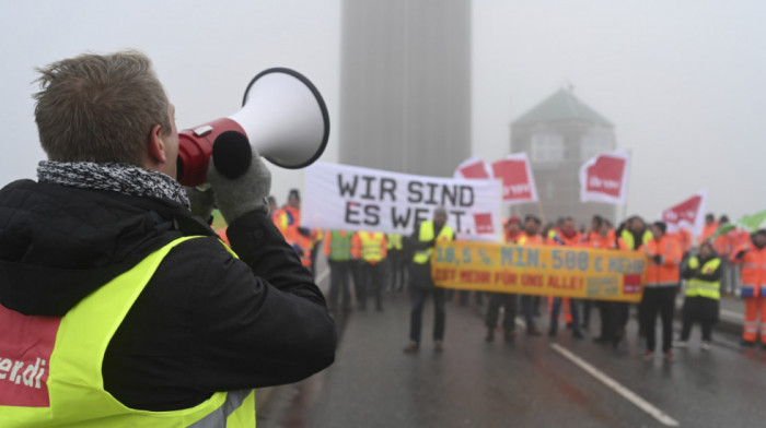 Zakazan novi štrajk u Nemačkoj: Posle mašinovođa na red došli vozači javnog prevoza