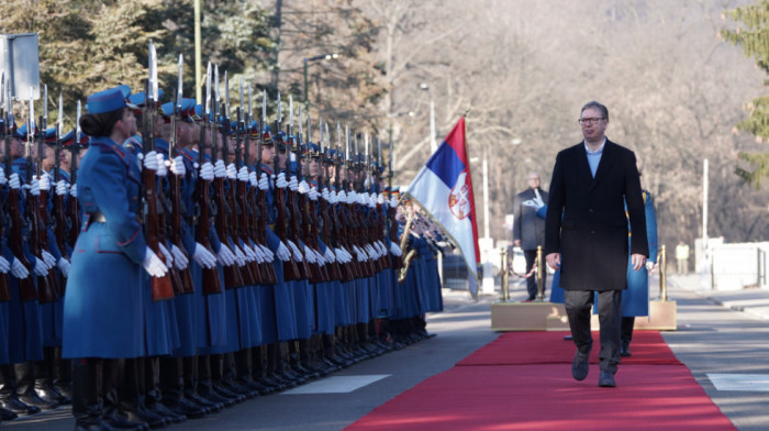 Vučić: Do 1. maja bi trebalo da mi stignu svi predlozi za obavezni vojni rok, onda ćemo razmotriti odluku