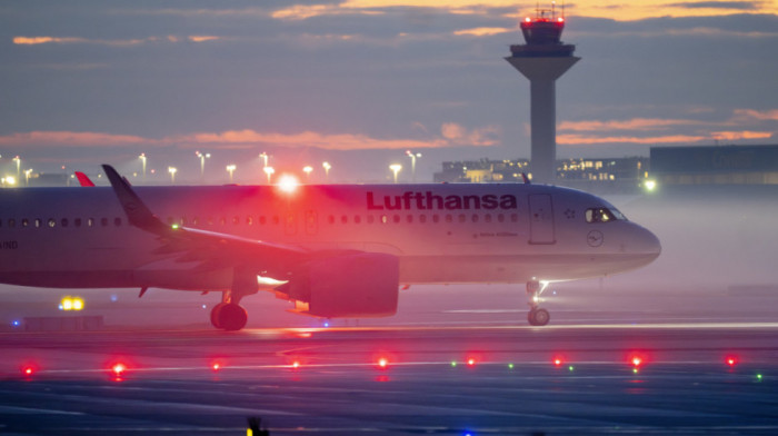 Širi se talas protesta u Nemačkoj: Od sutra u štrajk stupaju i radnici najprometnijih aerodroma