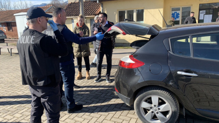 Kosovska policija upala u zgrade Privremenog organa opština Peć, Istok i Klina, oglasila se Kancelarija za KiM