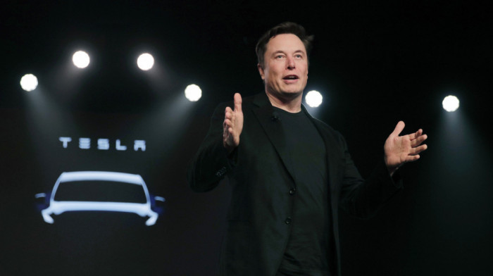 Tesla otpušta deset odsto zaposlenih; Mask: "Ne postoji ništa što više mrzim, ali to mora da se uradi"
